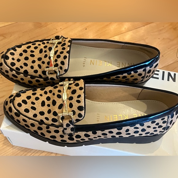 Anne Klein Shoes - Anne Klein Women's LALITA Loafer Water Resistant Ortholite  IFLEX - size 9.5